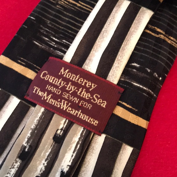 County by the sea silk tie - Picture 3 of 5